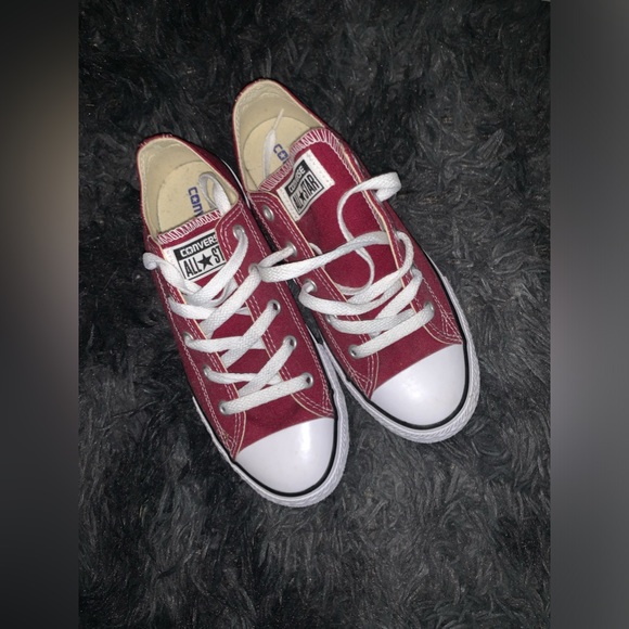 Converse - Picture 1 of 6